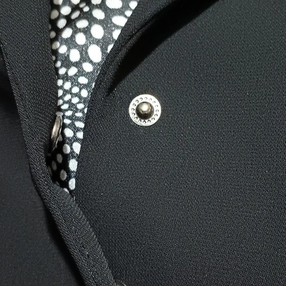 Tahari Arthur S. Levine 4 Snap Black Blazer Size 14 - Picture 5 of 5